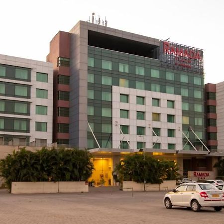 Ramada Plaza By Wyndham Pune Hinjewadi Dapuri Exterior photo