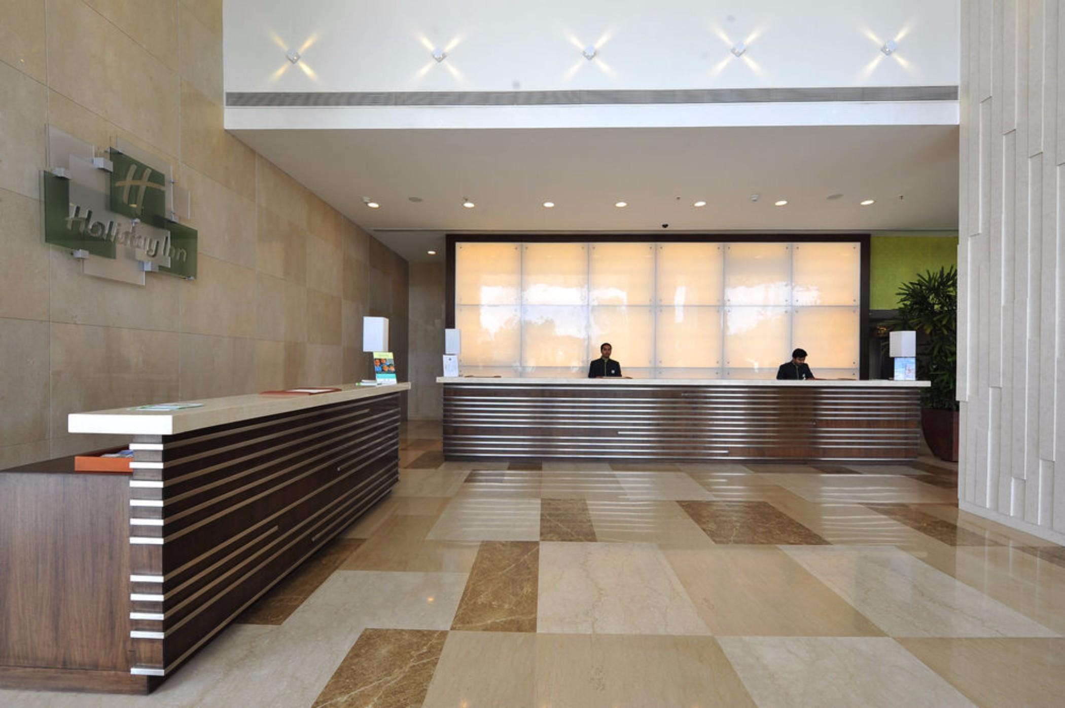 Ramada Plaza By Wyndham Pune Hinjewadi Dapuri Exterior photo
