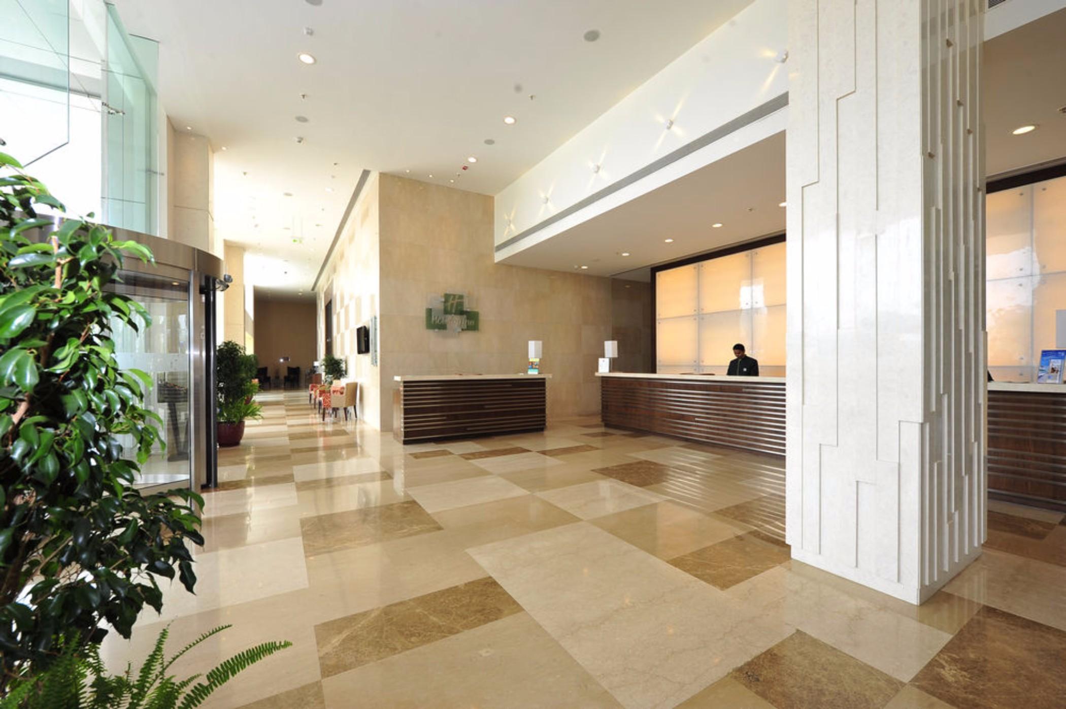Ramada Plaza By Wyndham Pune Hinjewadi Dapuri Exterior photo