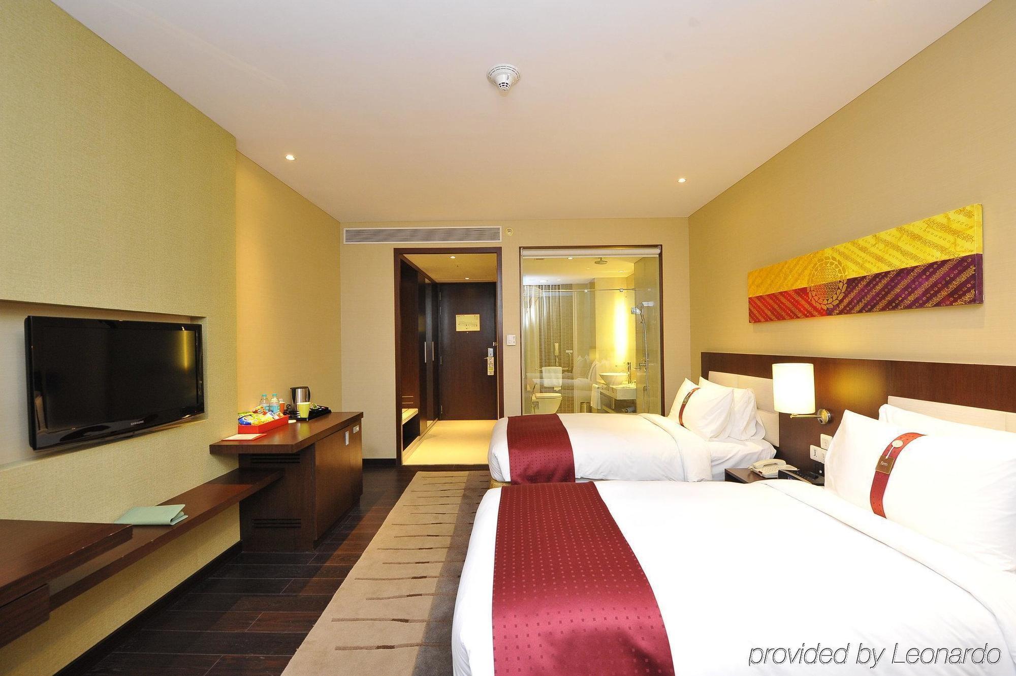 Ramada Plaza By Wyndham Pune Hinjewadi Dapuri Exterior photo