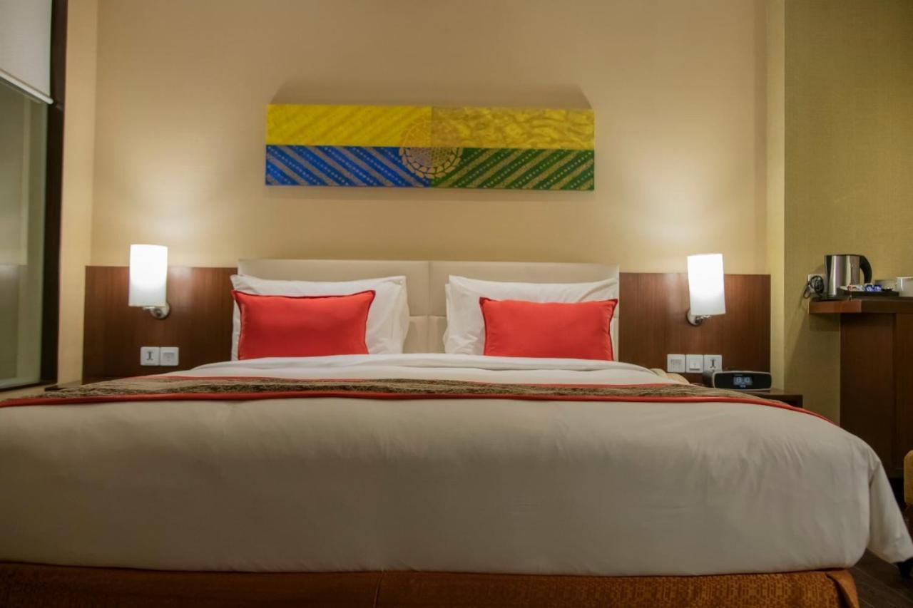 Ramada Plaza By Wyndham Pune Hinjewadi Dapuri Exterior photo