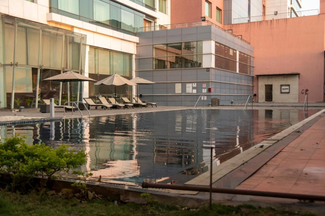 Ramada Plaza By Wyndham Pune Hinjewadi Dapuri Exterior photo